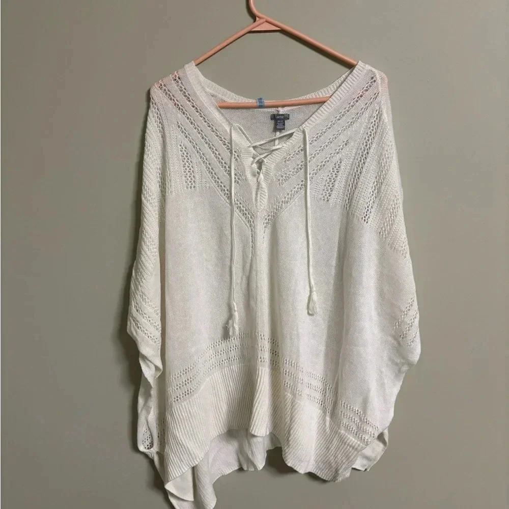 Aerie Women's Cream Ivory Poncho Sweater One Size Classic Neutral Timeless